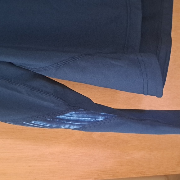 SALE Shape Activewear L/ BUNDLE ONLY 2or more items - Picture 2 of 8